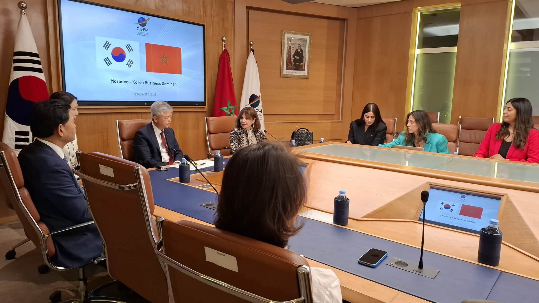 المغرب وكوريا الجنوبية يعززان الشراكة في مجالات التجميل والأجهزة الطبية