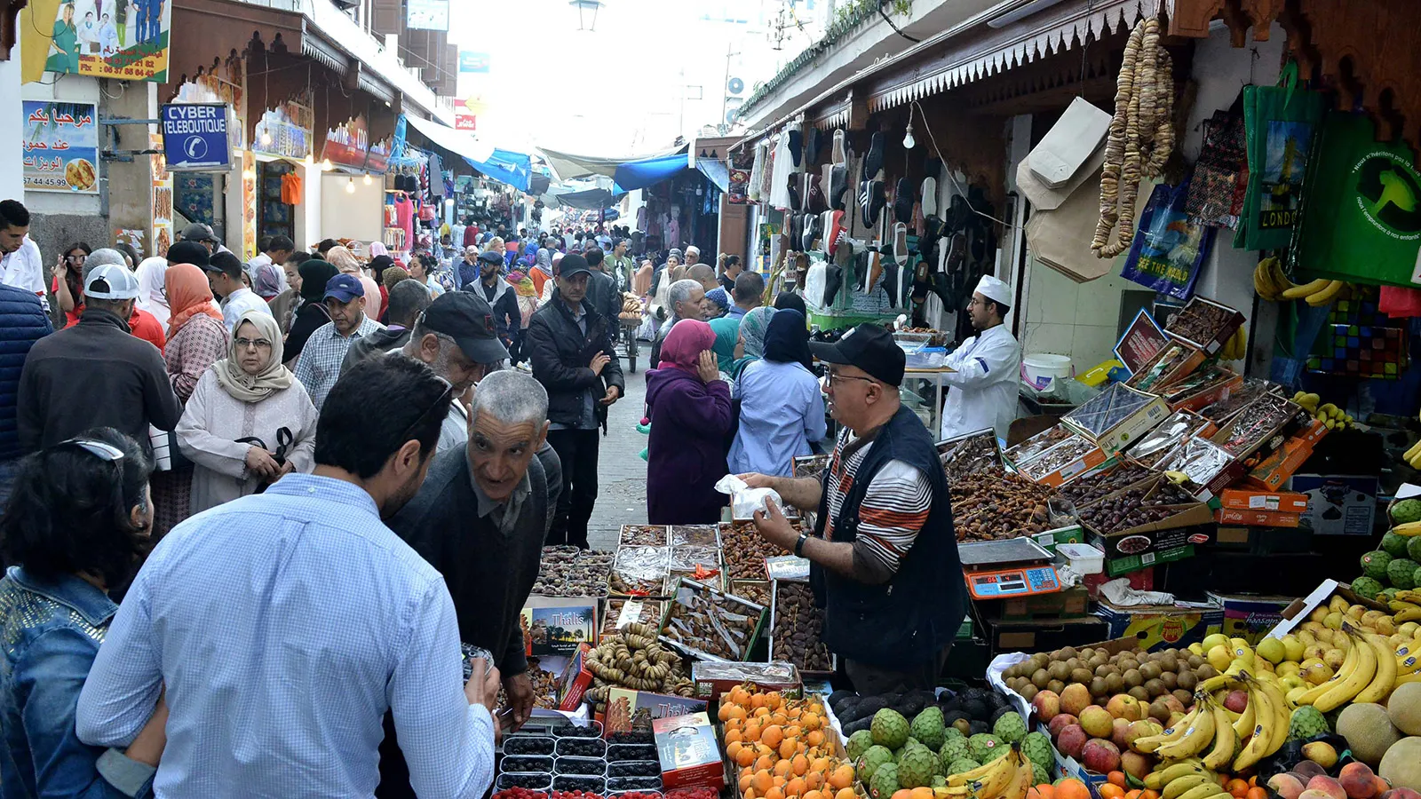 غلاء المواد الغذائية في رمضان يضغط على القدرة الشرائية للمغاربة