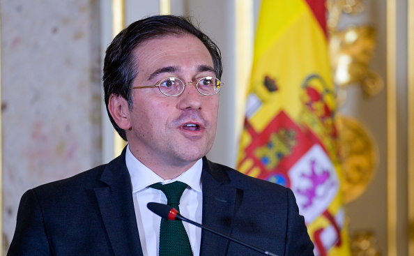 وزير الخارجية الإسباني: سندافع عن مصالح مقاولاتنا في مواجهة قرار الجزائر عرقلة التجارة بين البلدين