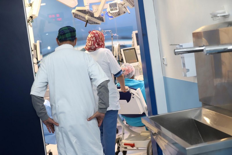 أطباء القطاع الخاص يطالبون بتحفيزات ضريبية للعيادات المفتتحة بالمناطق النائية