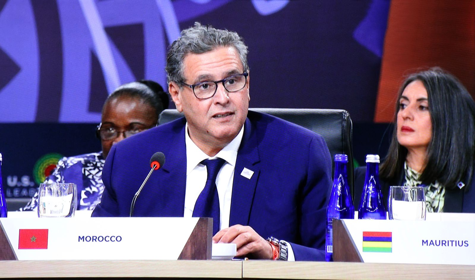 أخنوش من مؤتمر "بلومبرغ": المغرب استطاع التموقع فاعلا رئيسيا في التحول الطاقي المستقبلي