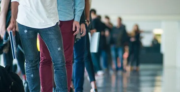 دراسة: 8 من كل 10 شباب مغاربة لم يستفيدوا من برامج دعم المقاولات