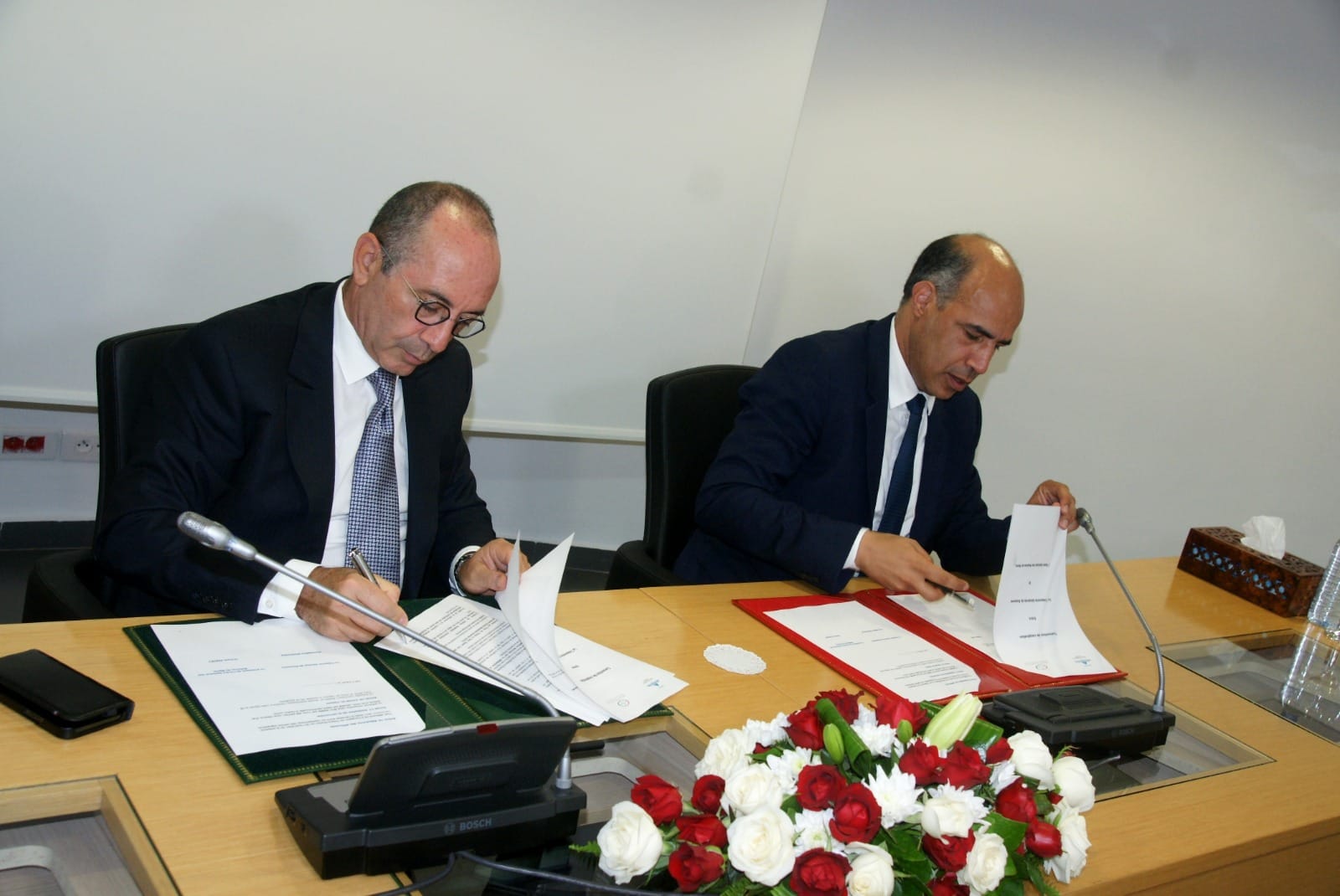 الهيئة الوطنية للموثقين بالمغرب توقع اتفاق تعاون مع الخزينة العامة للمملكة