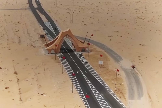 الصحراء.. أشغال بناء أكبر جسر طرقي بالمغرب تتقدم بوتيرة متسارعة