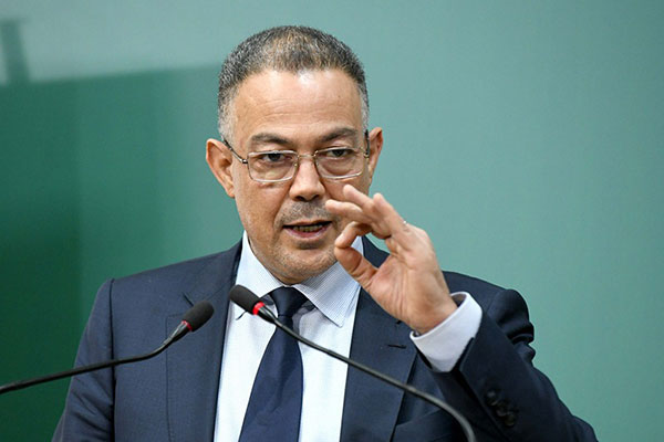 قانون المالية 2027 يقترح تغييرات ضريبية تمس الأجور والواردات والمحروقات والعقار