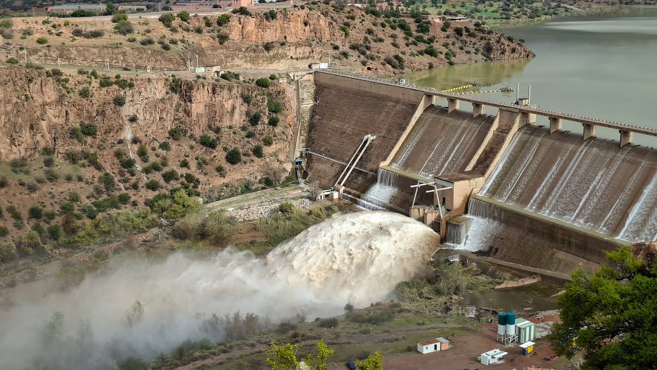 المغرب يعزز منظومته الكهرومائية بقدرة إنتاجية تناهز 2120 ميغاواط