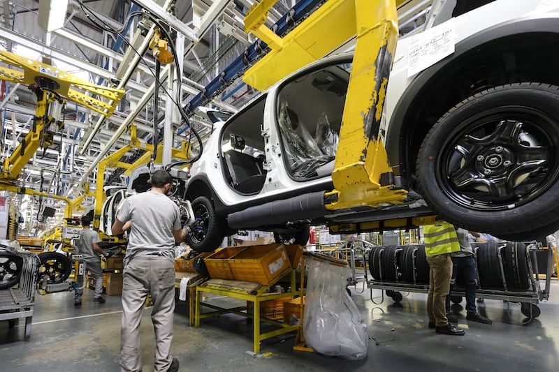 ارتفاع الإنتاج في صناعة السيارات بـ21.7 %