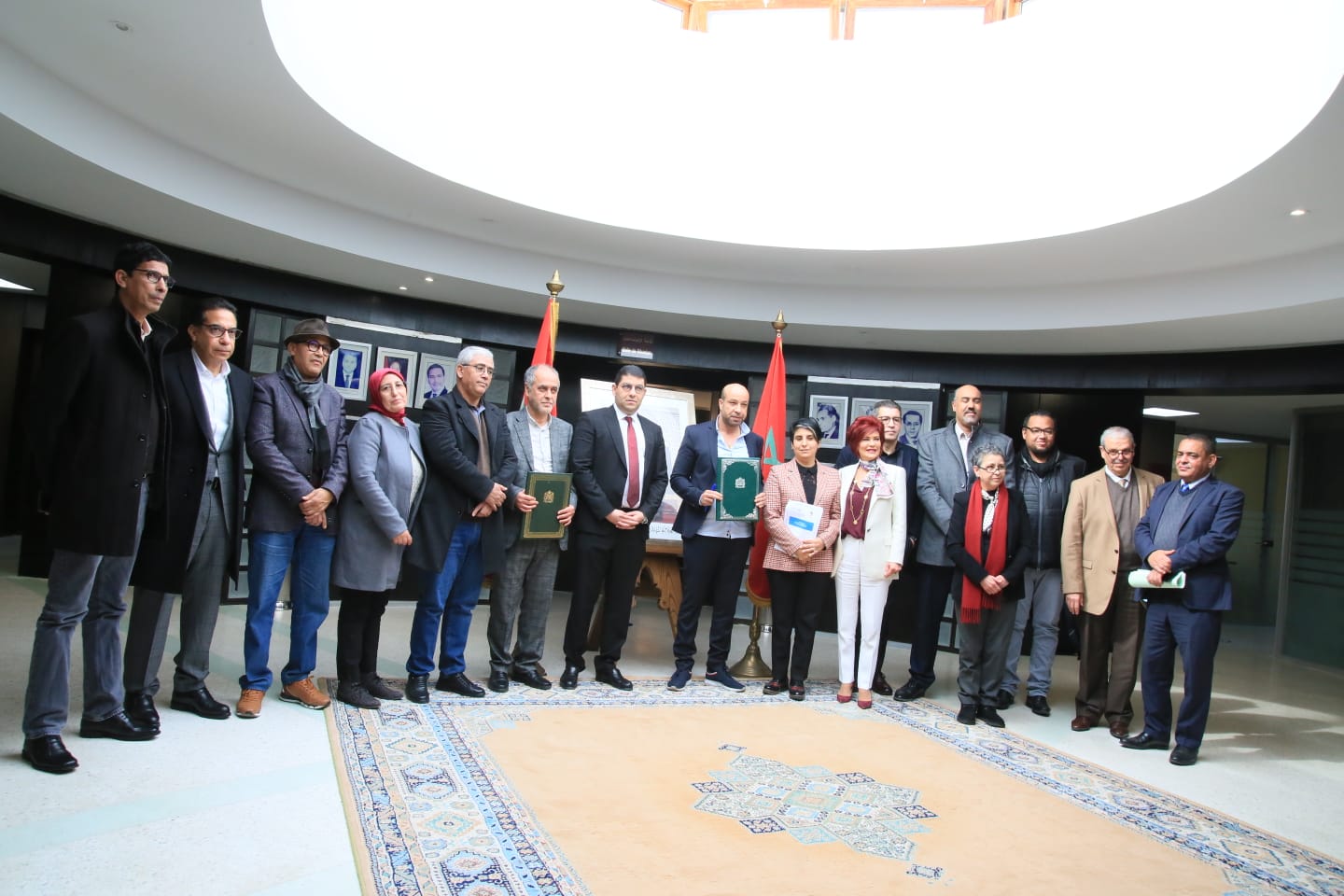 الاتفاقية الجماعية..  بنسعيد يوقع مع نقابة الصحافة والجمعية الوطنية للإعلام والناشرين