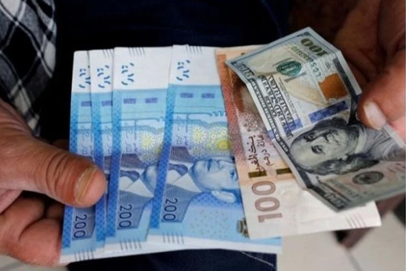 بالأرقام: الدرهم الأكثر ارتفاعا أمام الدولار بالمنطقة العربية