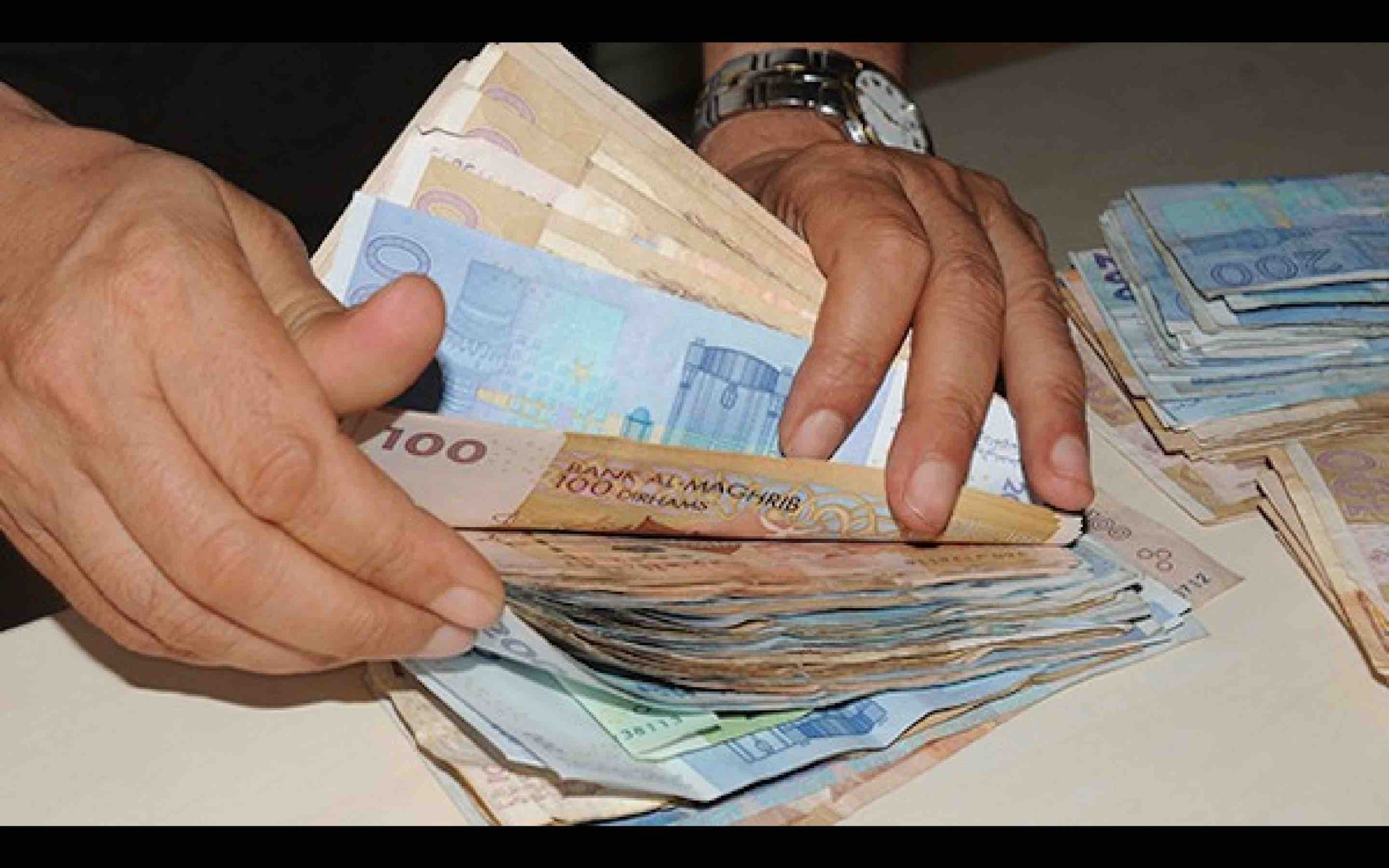 المغاربة حصلوا على 120 مليارا من القروض الاستهلاكية "الحلال"