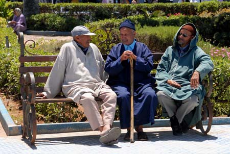 بنك المغرب يحذر: أنظمة التقاعد في وضع حرج