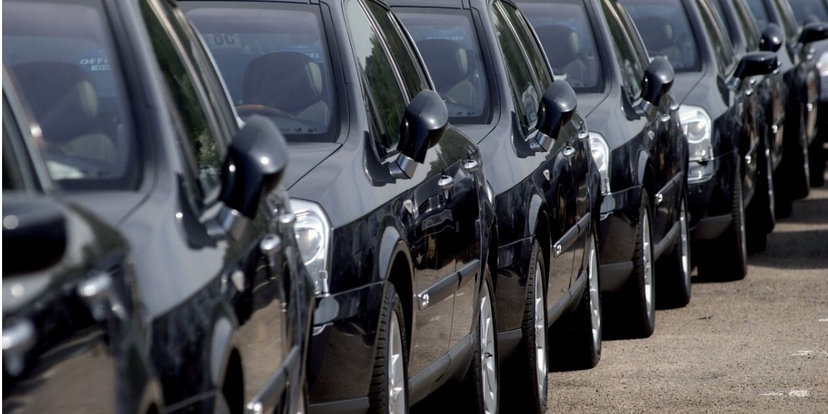 مبيعات السيارات الجديدة تهوي بـ12.85 %