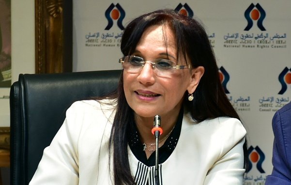 بوعياش: كرامة المواطنين تحفظ بتمكينهم من الحق في الصحة والتعليم