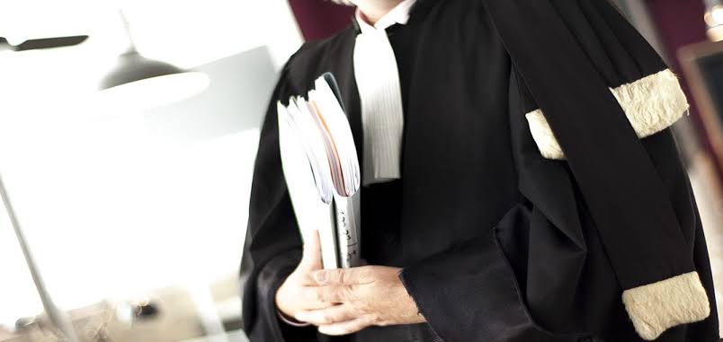 هيئة المحامين بالدار البيضاء تتشبث بقرار عدم التوقف عن الممارسة المهنية