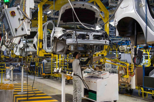 وزارة الصناعة تكشف لـ"اقتصادكم" خطة المغرب للتحول إلى عملاق السيارات الكهربائية