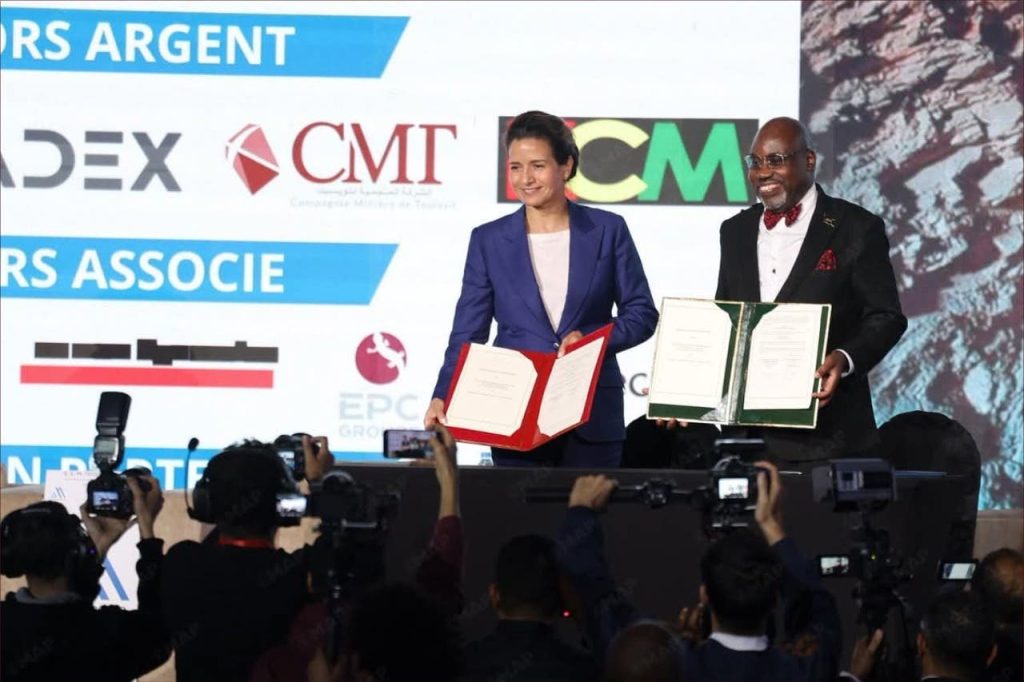 توقيع مذكرة تفاهم لتعزيز الحكامة في قطاع التعدين الإفريقي