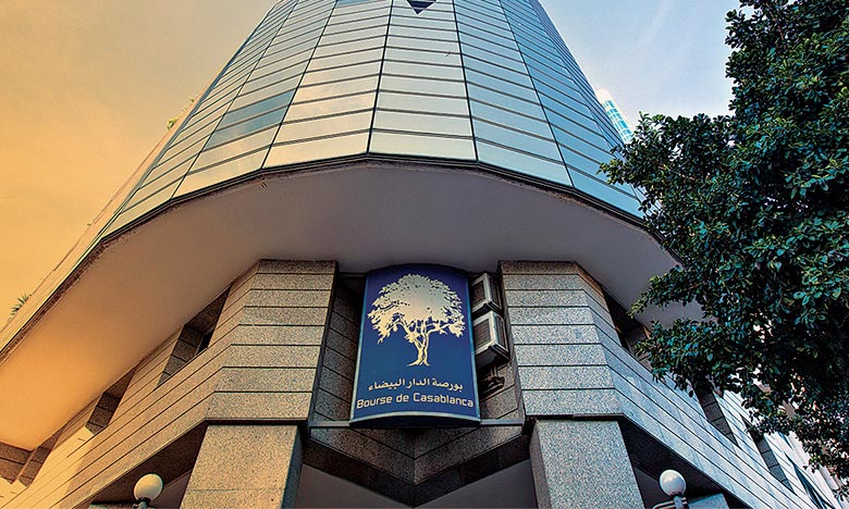 جلسة متباينة ببورصة الدار البيضاء: تراجع "مازي" مقابل صعود قوي لسهم "SGTM"