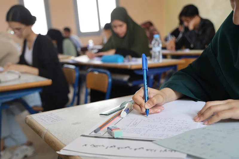 وزارة التعليم تحسم مواعيد الامتحانات ونهاية الموسم الدراسي 2025-2026