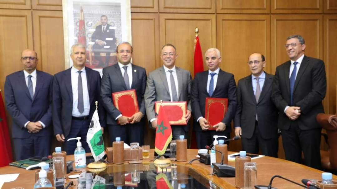 المغرب يقترض أزيد من 300 مليار لدعم زراعة الحبوب والتغطية الاجتماعية