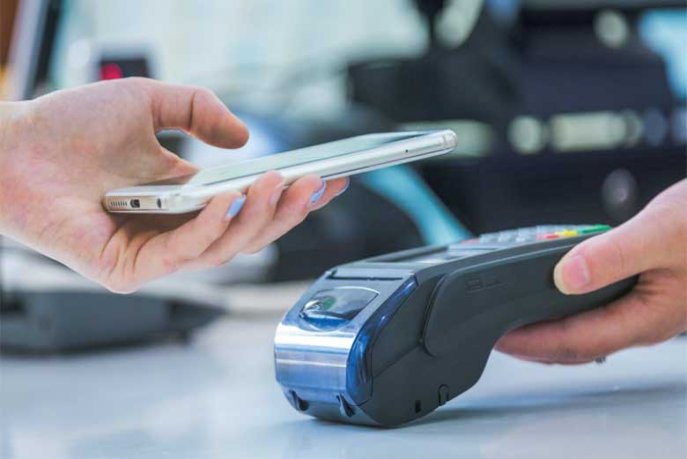 بنك أفريقيا يوقع شراكة للأداء عبر الهاتف المحمول مع شركة للنقل العمومي