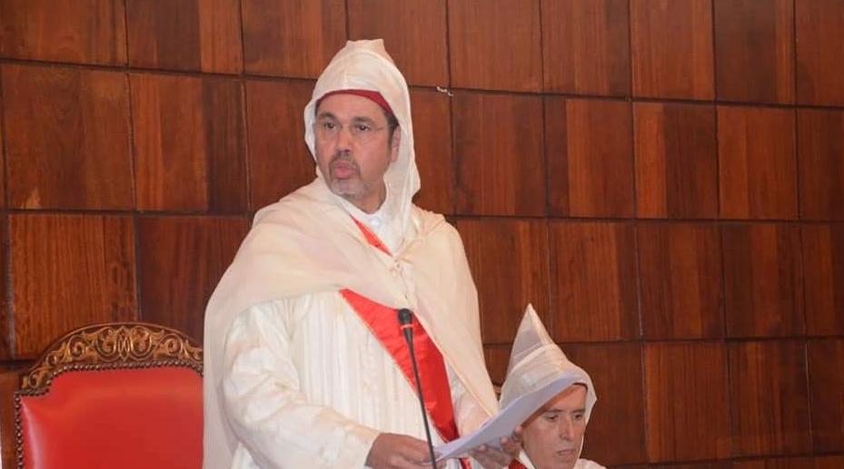 عبد النباوي يدعو إلى التقيد بالضوابط القانونية المؤطرة للخبرة القضائية