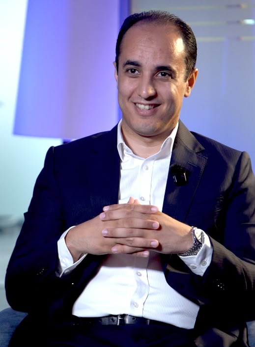 معاد عكاشة: تنويع المداخيل شرط لاستدامة كرة القدم النسوية