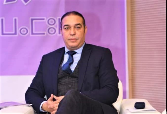 أوزين يطيح بالعنصر من رئاسة الحركة الشعبية
