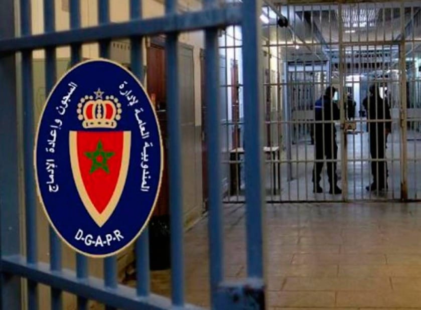 إدارة السجن المحلي تيفلت 2 تنفي منع سجين من القراءة والكتابة