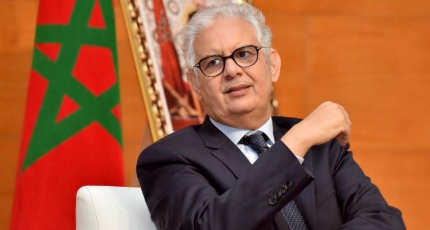 بركة: برامج نقل المياه عبر "الطريق السيار المائي" لفائدة سكان البيضاء متواصلة