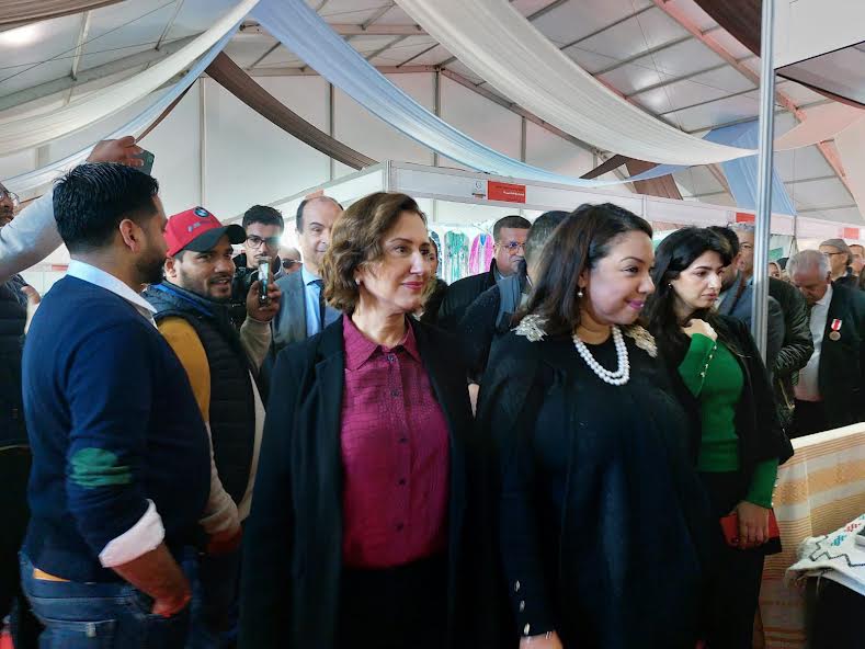 عمور تفتتح المعرض الجهوي للصناعة التقليدية بالدار البيضاء