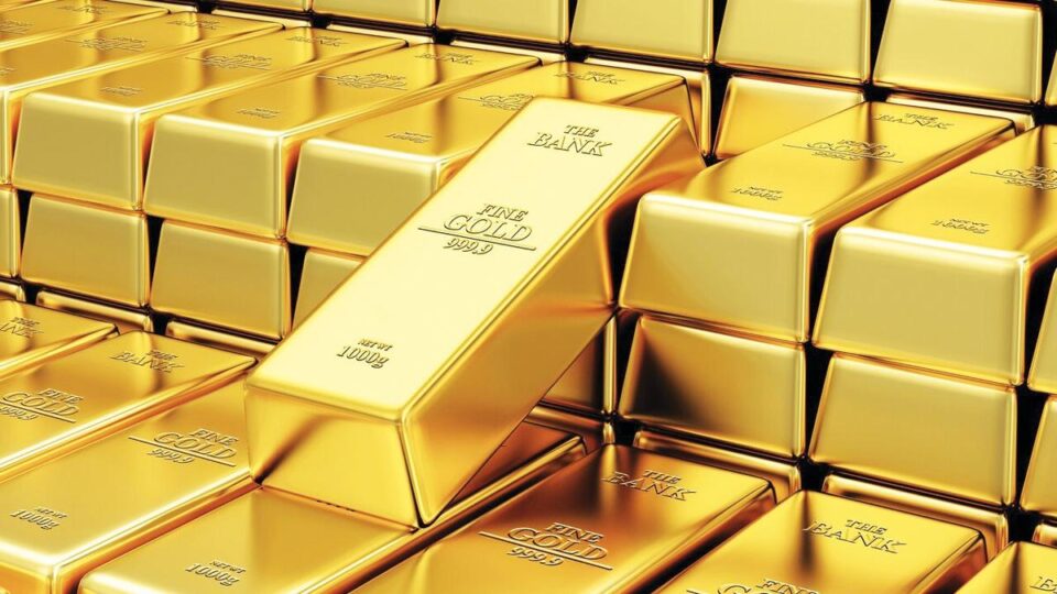 أسعار الذهب تتراجع مع تزايد رهانات الأسواق على رفع الفائدة الأمريكية