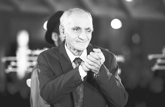 الملك يعزي أسرة عبد الرؤوف