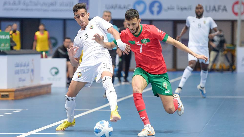 أسود "الفوت صال" يعبرون إلى نهائي كأس العرب
