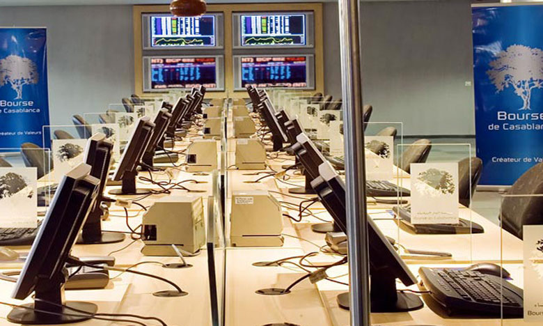 مؤشرات البورصة.. قيم قطاعي البناء والبنوك في تراجع