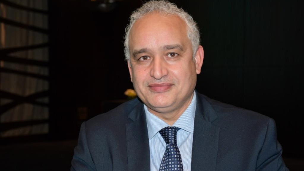 الطيب حمضي يدعو إلى تدابير صحية وتربوية عاجلة لحماية مترشحي البكالوريا من الحر