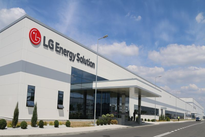 شركة LG Energy Solution تتجه لتشييد مصنع لبطاريات السيارات في المغرب