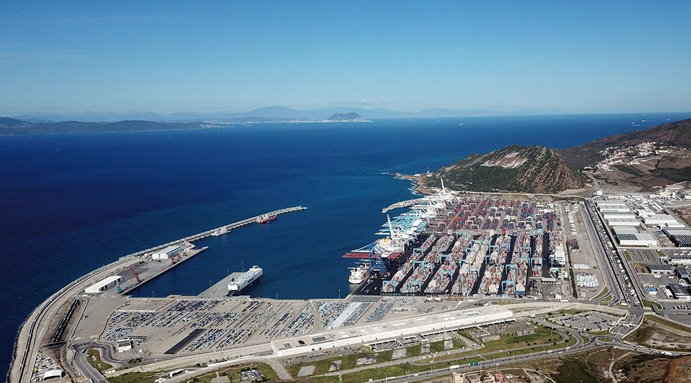 من طنجة المتوسط إلى الأسواق العالمية.. محطة نفطية تعزز طموح المغرب الطاقي