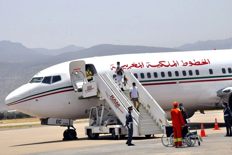 بسبب إضرابات النقابات الفرنسية.. الخطوط الملكية تلغي رحلات جديدة من وإلى باريس