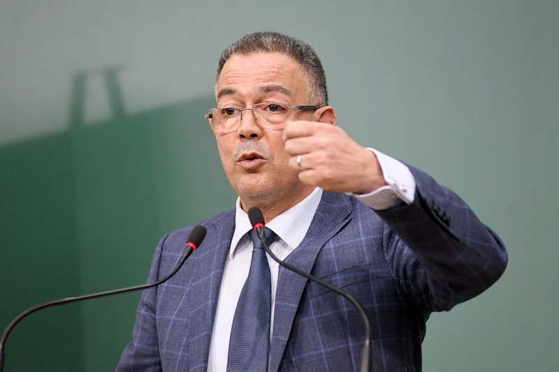 لقجع: جميع حاملي بطاقة "راميد" سابقا سجلوا في قوائم "أمو"