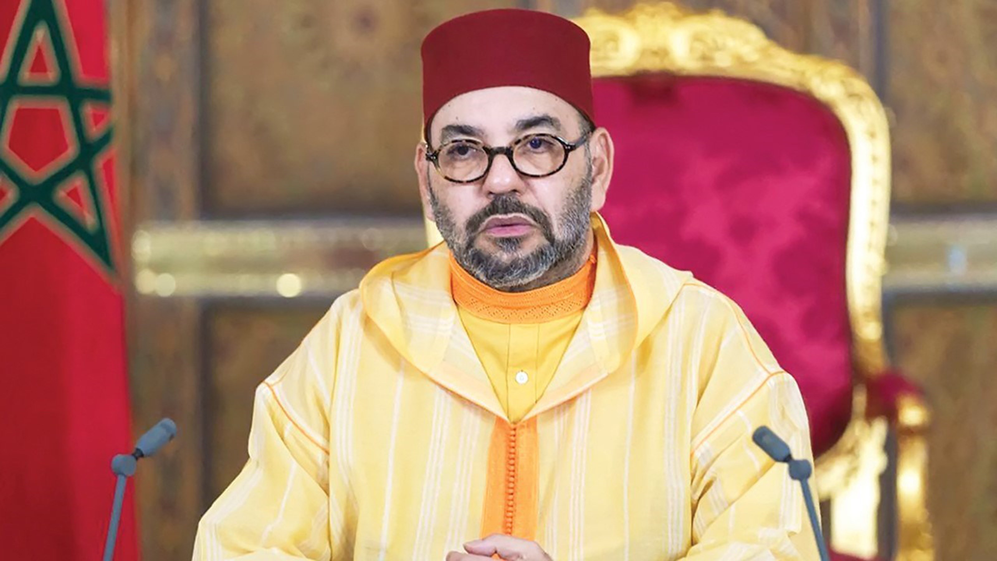 الملك يأمر بالزيادة في المكافأة الشهرية للأئمة