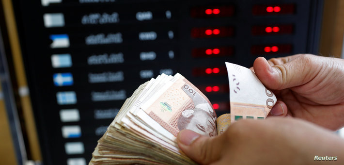 صعود الدولار أمام الدرهم يفاقم كلفة عمليات الاستيراد العاجلة