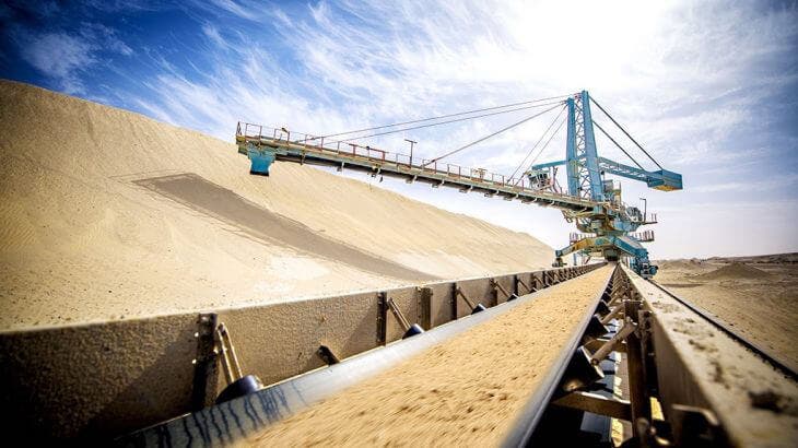 عودة الفوسفات المغربي قد توفر 1.82 مليار دولار للمزارعين الأمريكيين